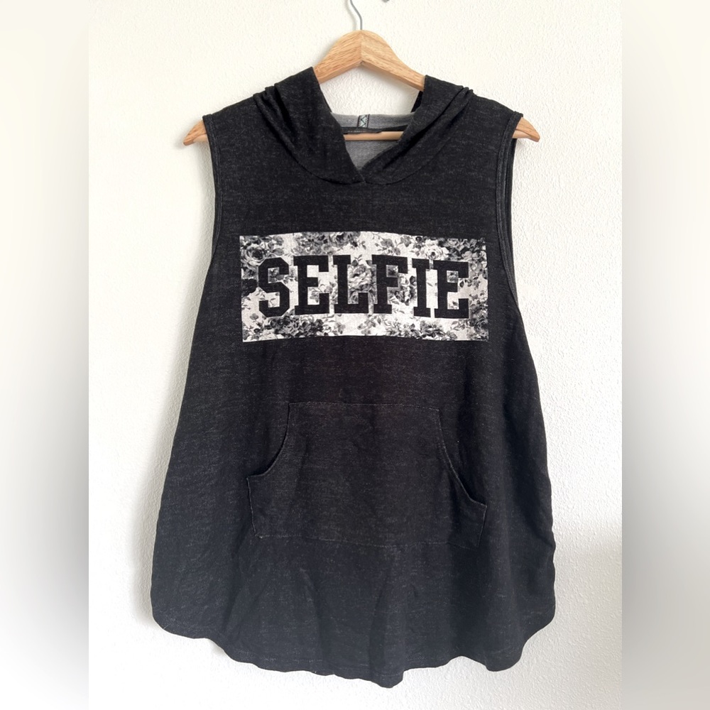 Workout gym top